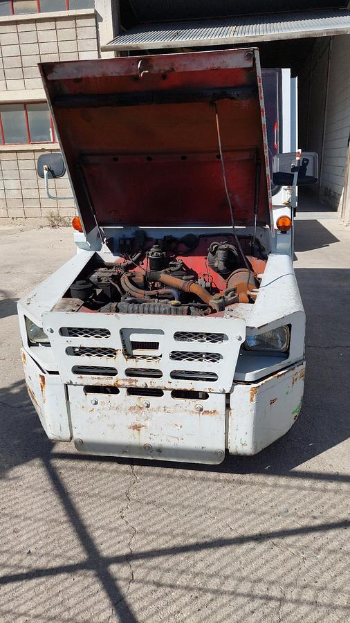 Gebruikt FV-02 Tractor Nissan