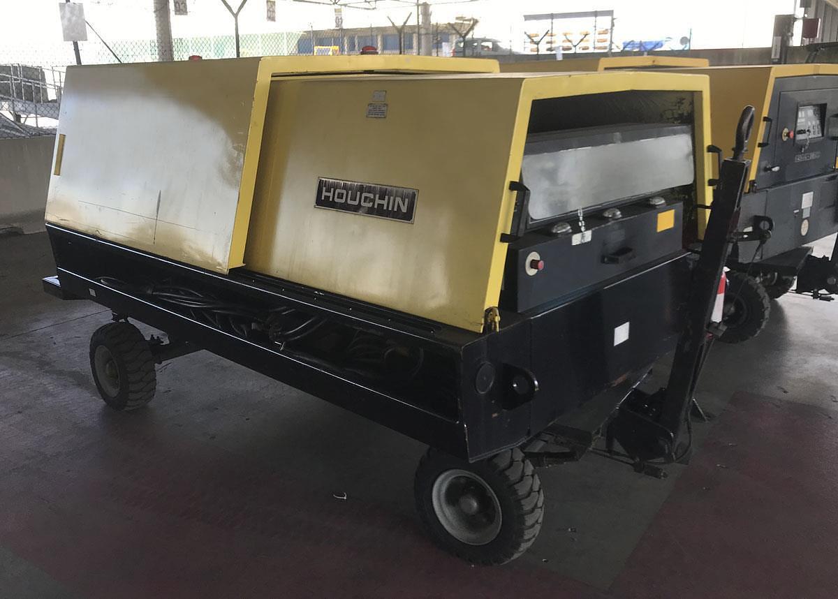 Gebruikt 2006 Houchin C690
