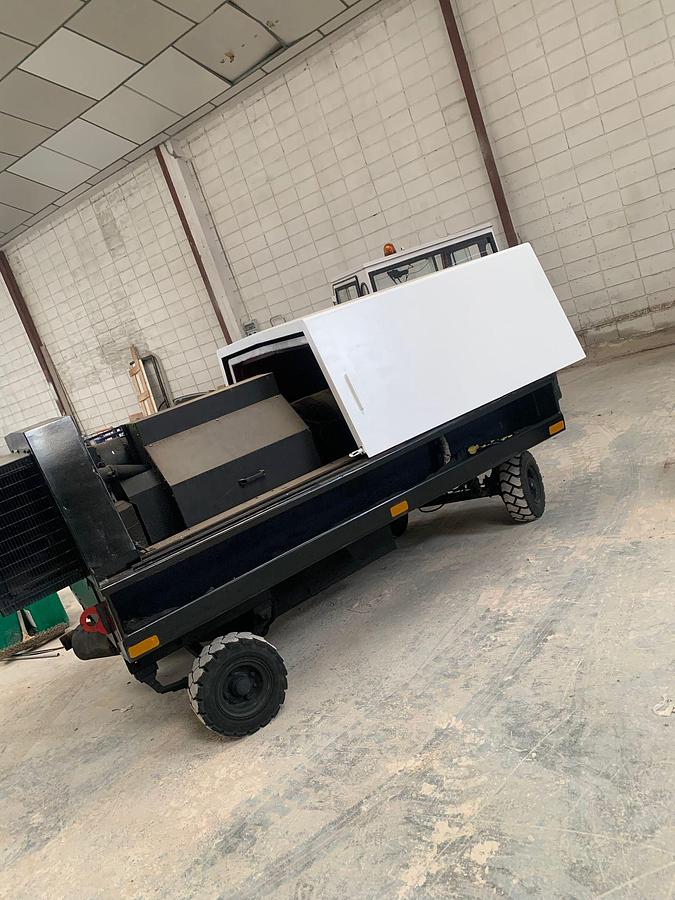 Gebruikt 1999 Houchin D690 GPU