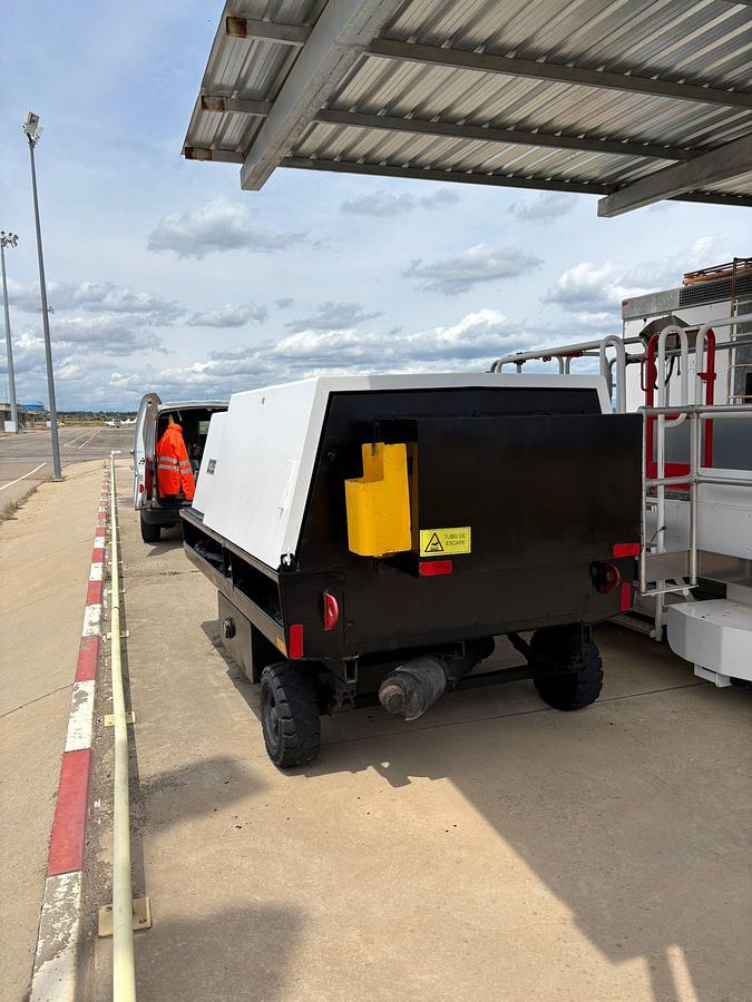 Gebruikt 1999 Houchin D690 GPU