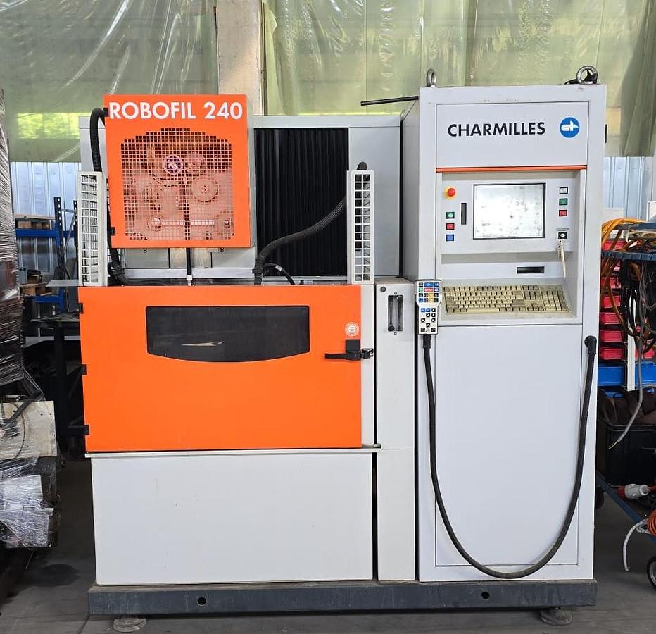 Used 2001 ROBOFIL 240