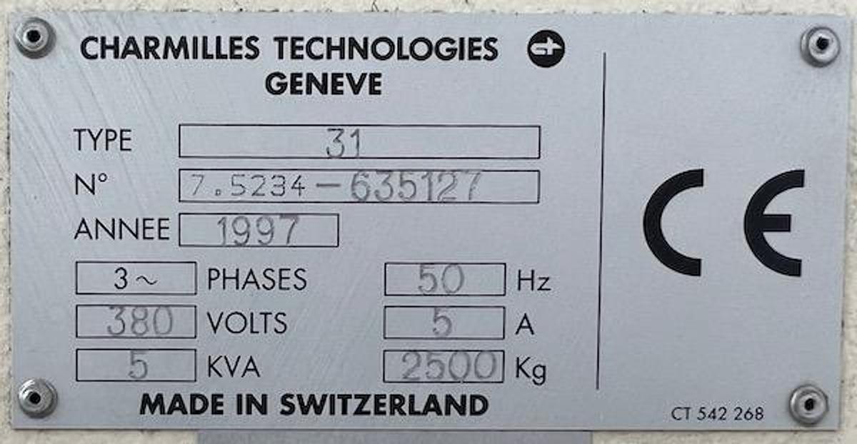 Used 1997 ROBOFORM 31 blue