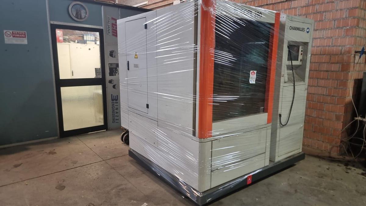 Used 2003 ROBOFIL 390