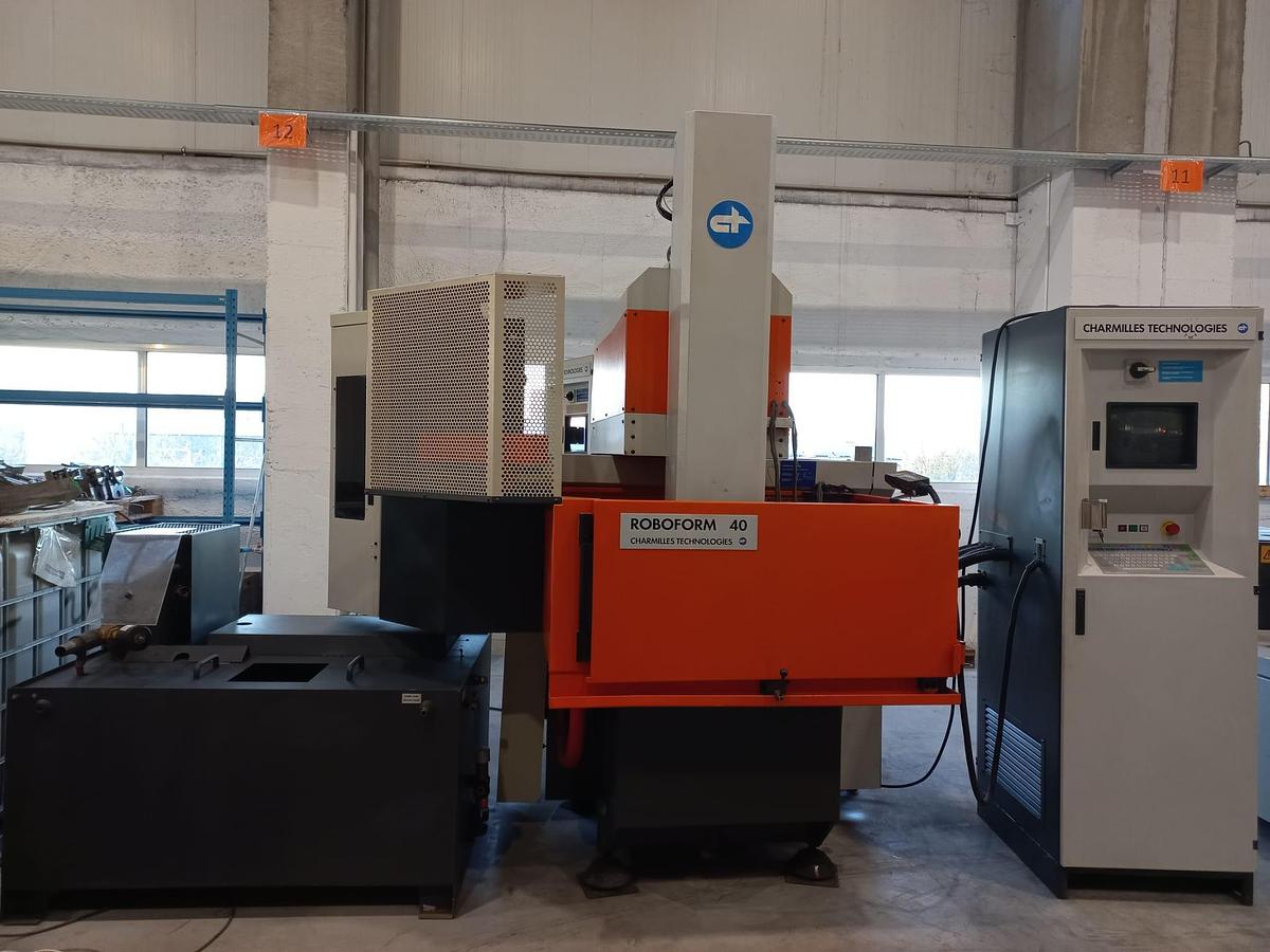 Used 1999 ROBOFORM 40