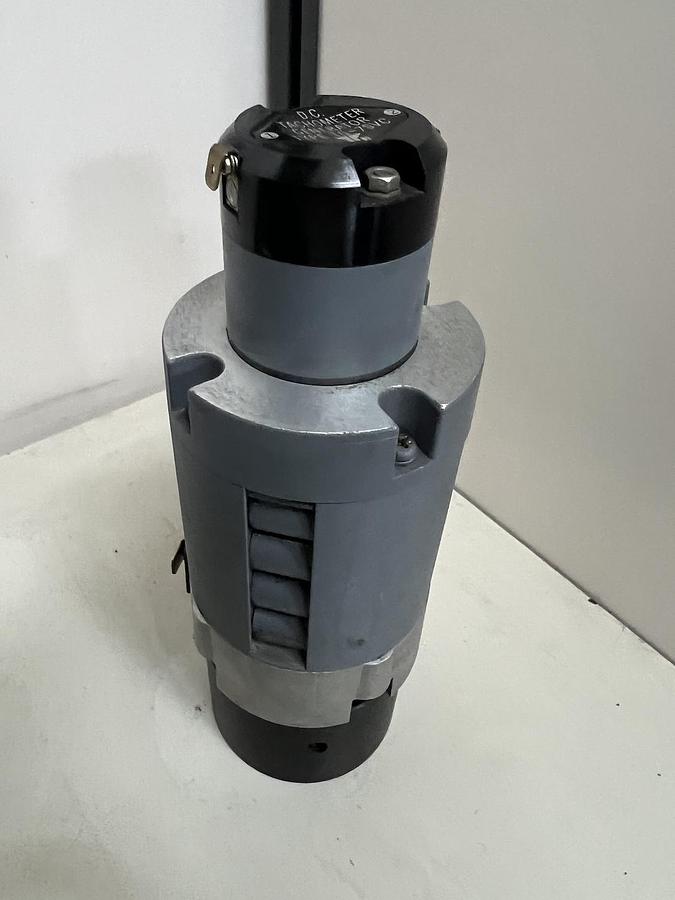 Used 100430610 Motor Small U and V and Wire evacuation