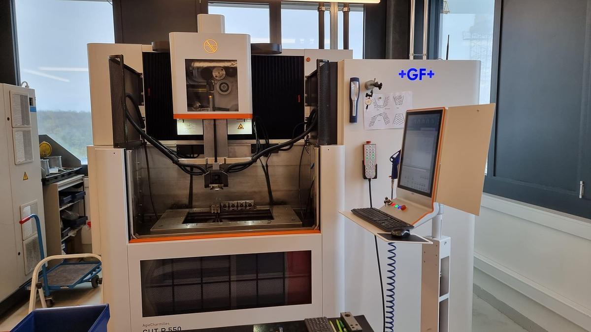 Used 2022 CUT P 550