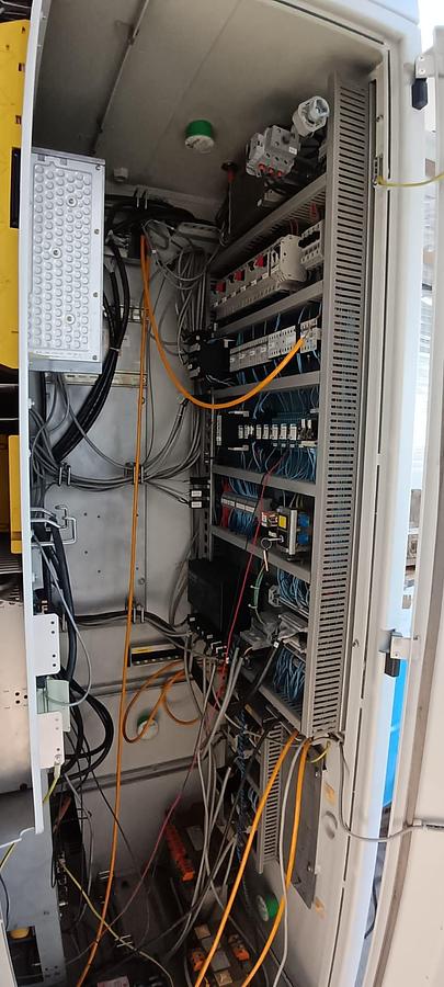 Used Charmilles ROBOFORM 350 - 2001