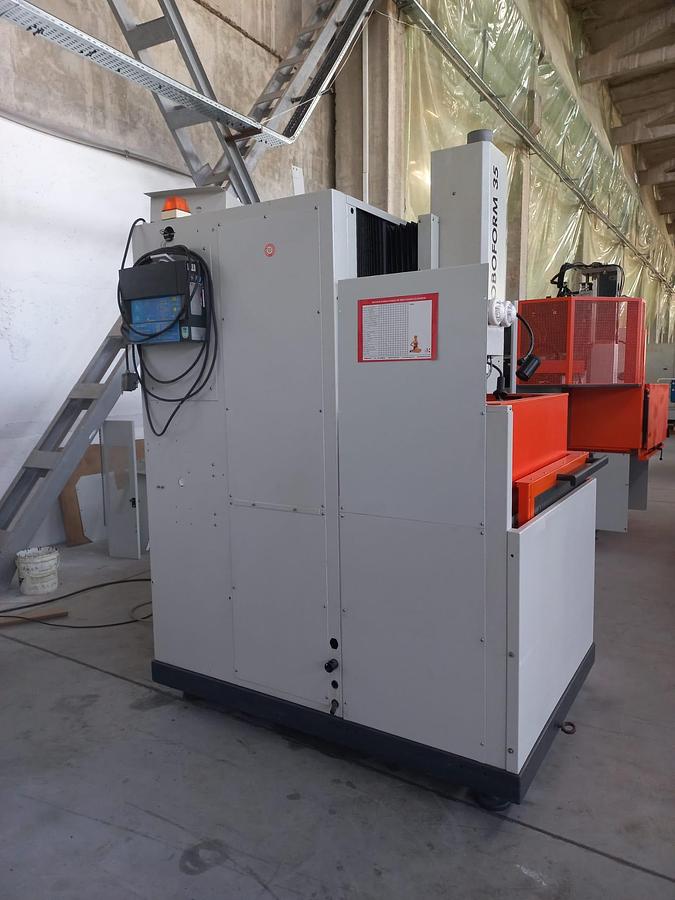 Used 2000 Roboform 35