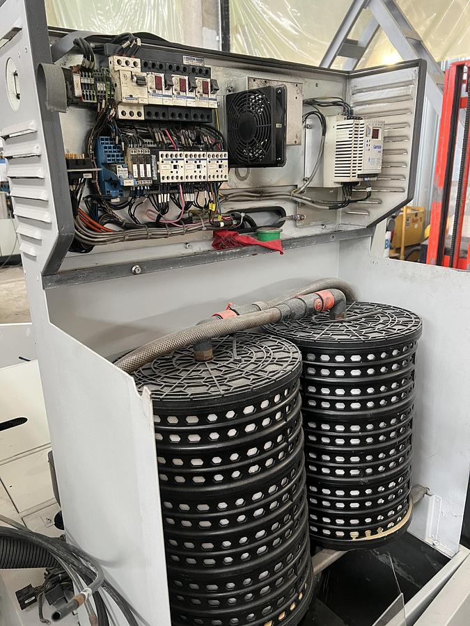 Used 2005 ROBOFIL 240SL