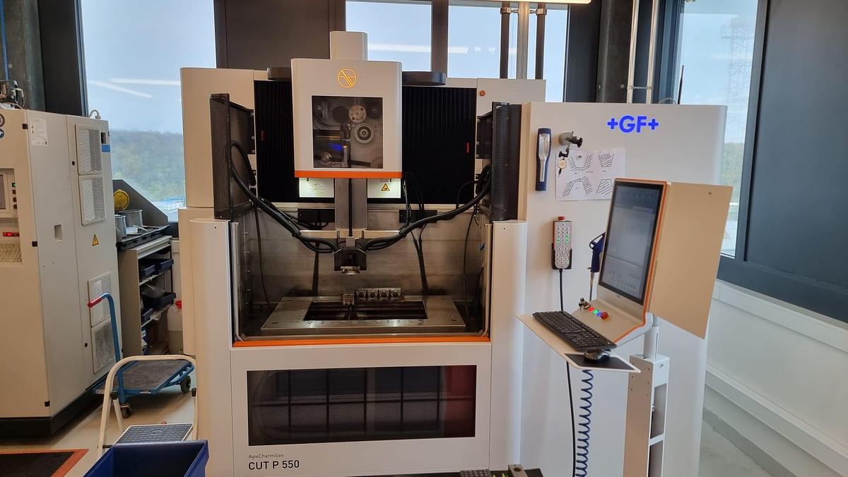Used 2022 CUT P 550