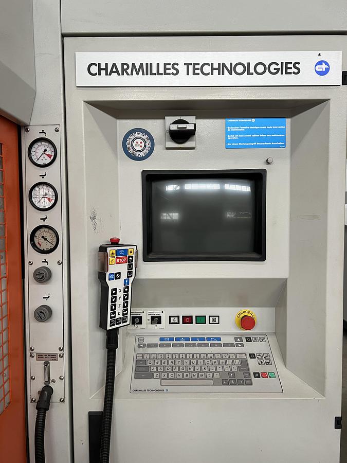 Used Charmilles ROBOFORM 31