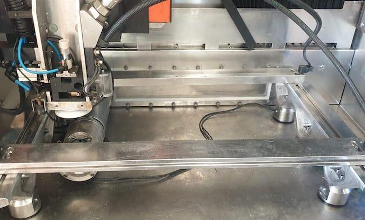 Used 1999 ROBOFIL 6030 SI