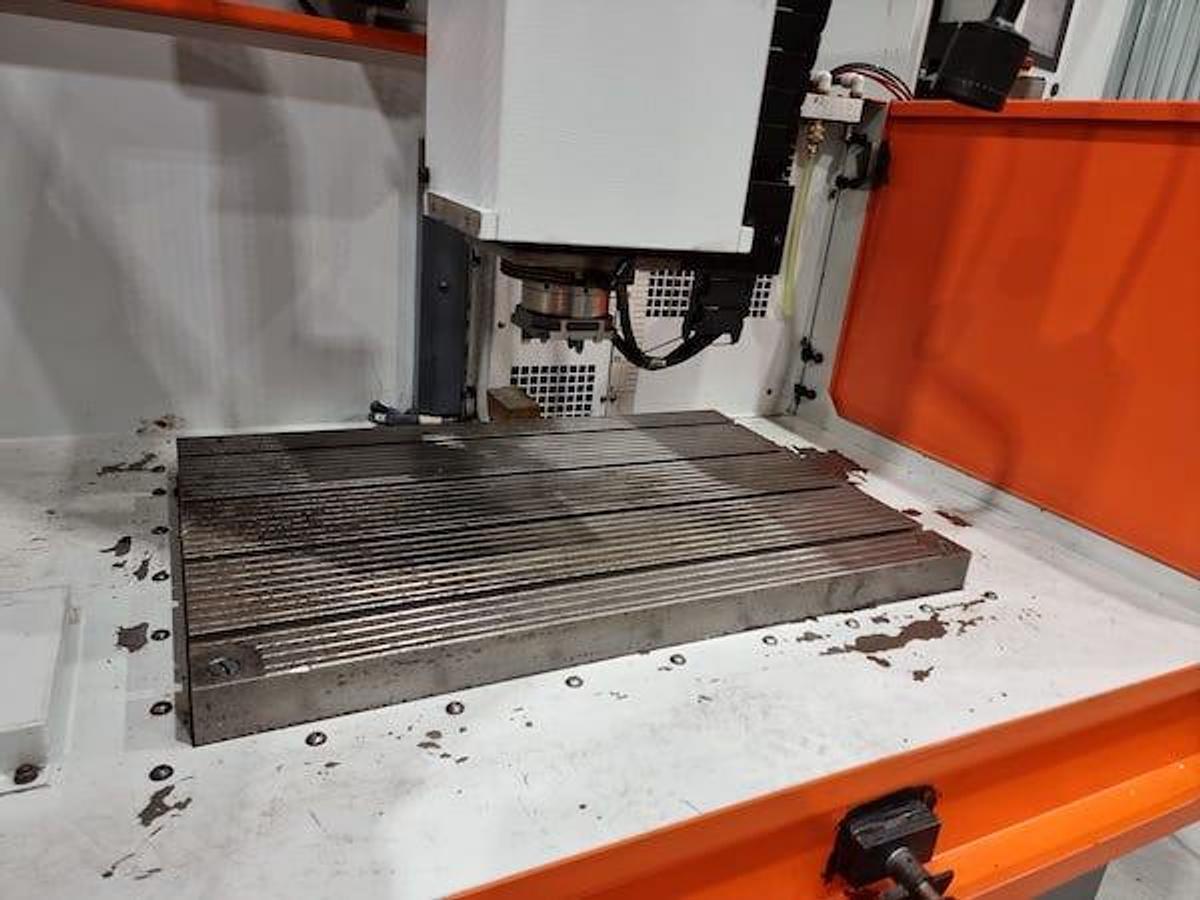 Used 2001 ROBOFORM 54P