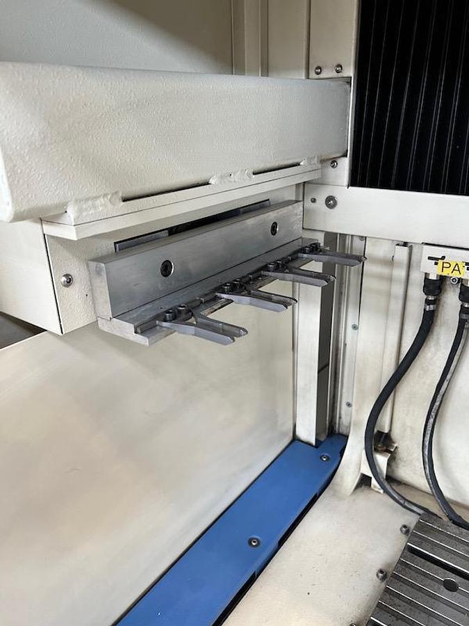 Used 1997 ROBOFORM 31 blue