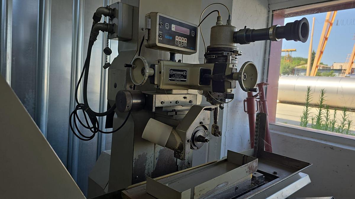 Used 1990 JONES & SHIPMAN 540X