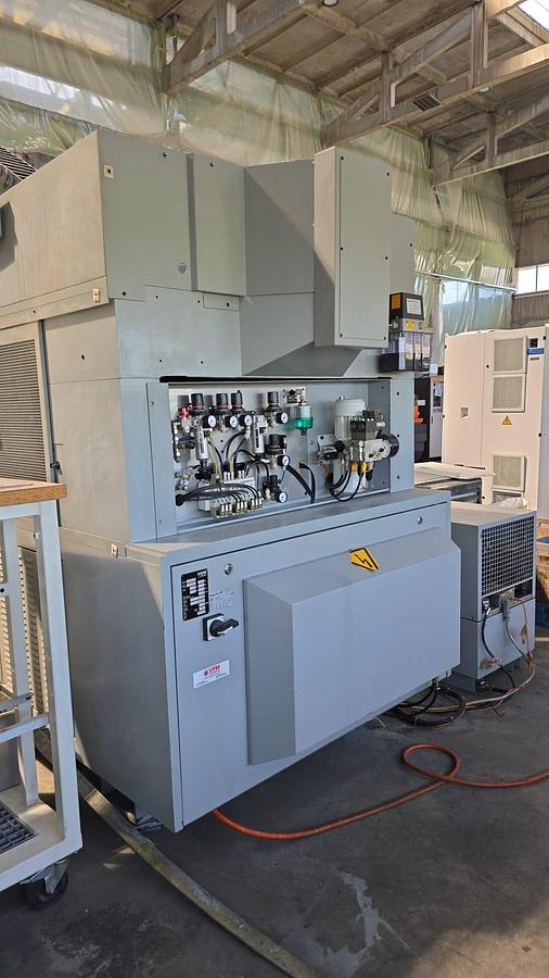 Used 2001 MIKRON UCP600HS