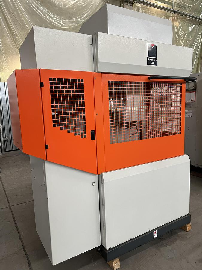 Used Charmilles ROBOFORM 31