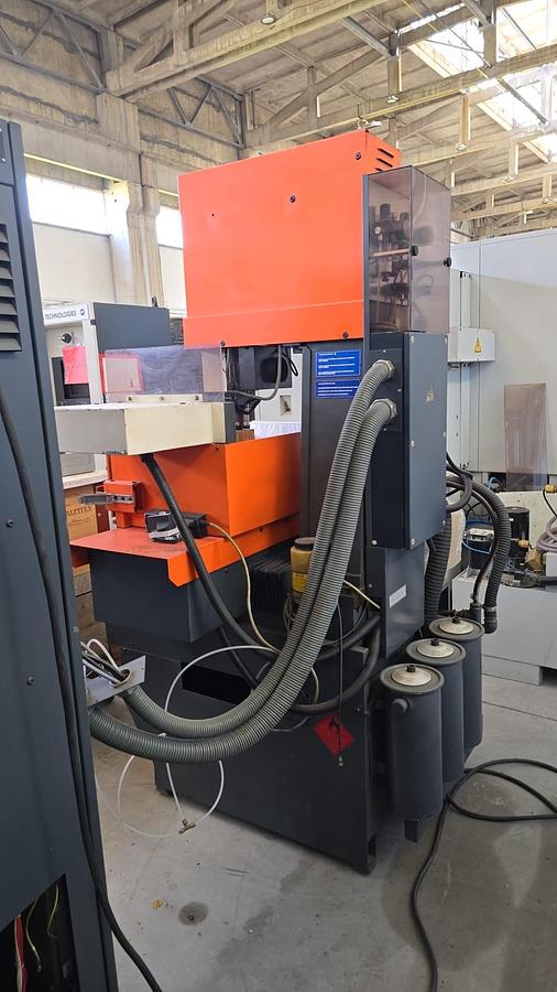 Used 1990 FORM 20 CNC