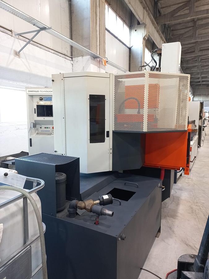 Used 1999 ROBOFORM 40