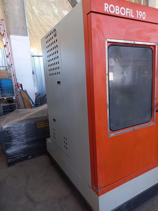 Used 1999 ROBOFIL 190