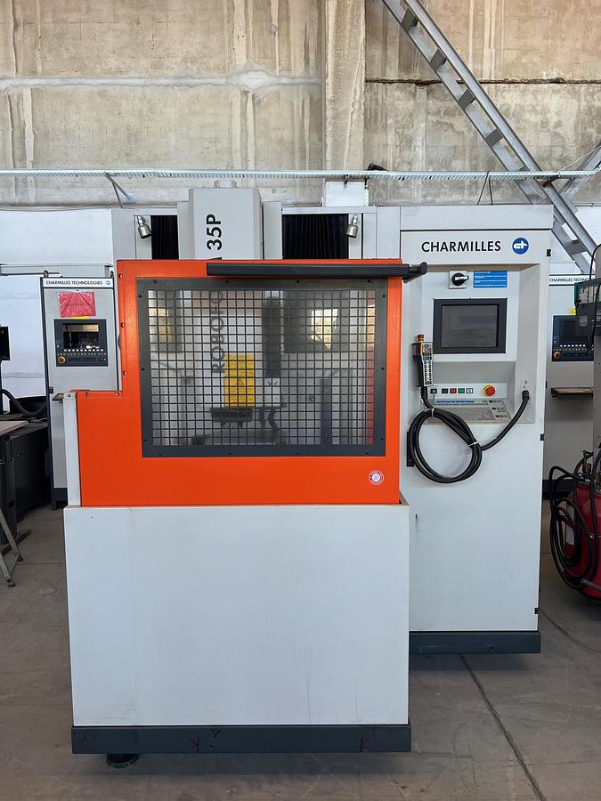 Used Charmilles ROBOFORM 35P