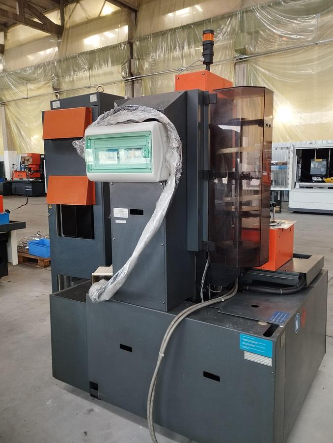 Used 1991 ROBOFORM 100