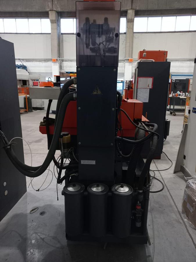 Used 1990 ROBOFORM 20CNC