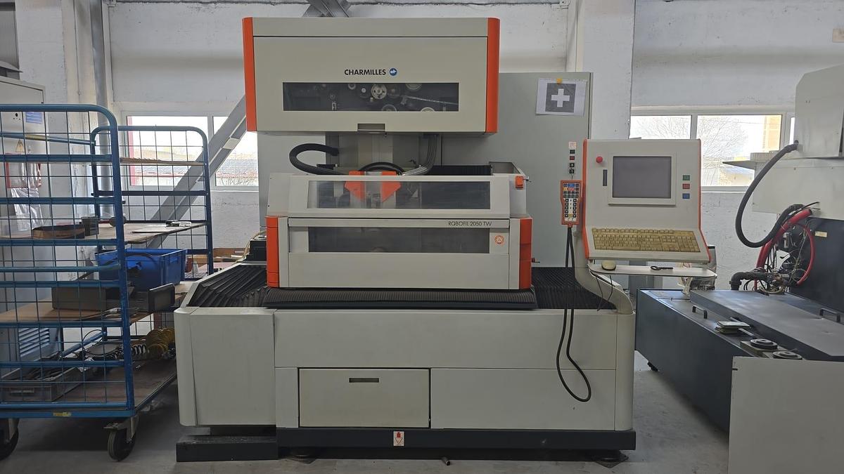 Used 2004 Robofil 2050 TW