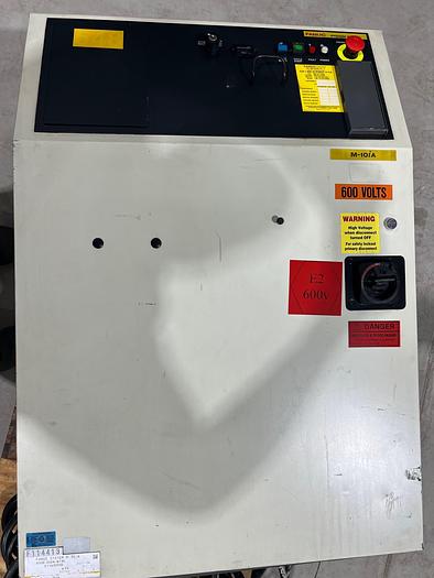 Used 2011 FANUC FANUC M10iA WITH R30iA CONTROLLER, TEACH PENDANT, AND CABLES