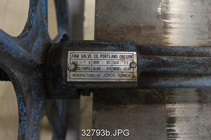 Used FNW 8" Hand Operated Knife Gate V-Port Valve #32793