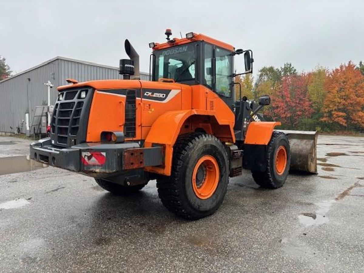 Used 2019 DOOSAN DL280-5