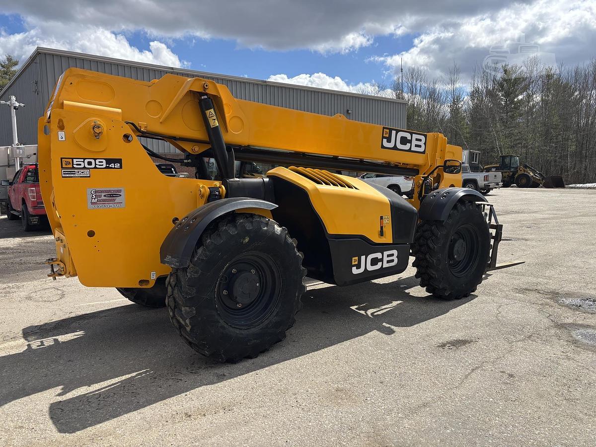 Used 2020 JCB 509-42