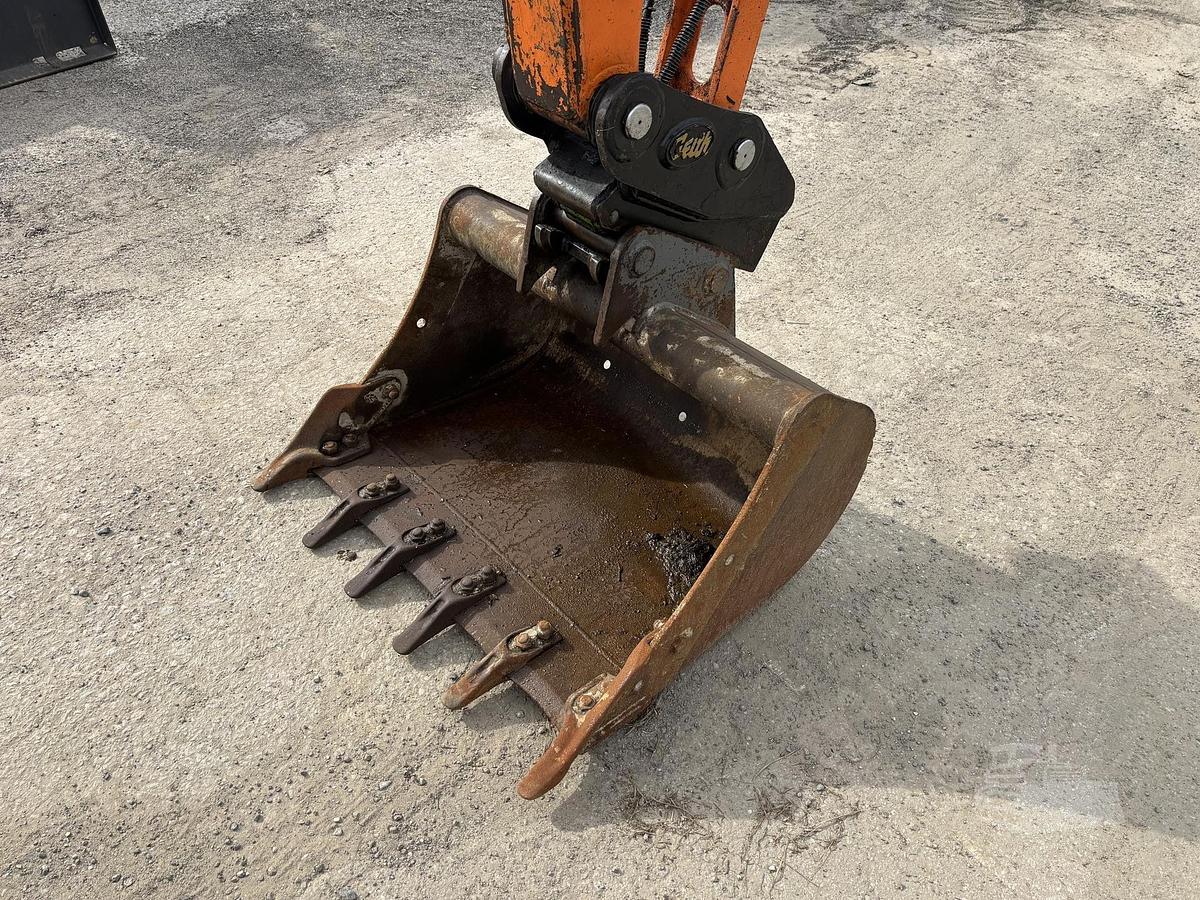 Used 2022 DOOSAN DX63-3