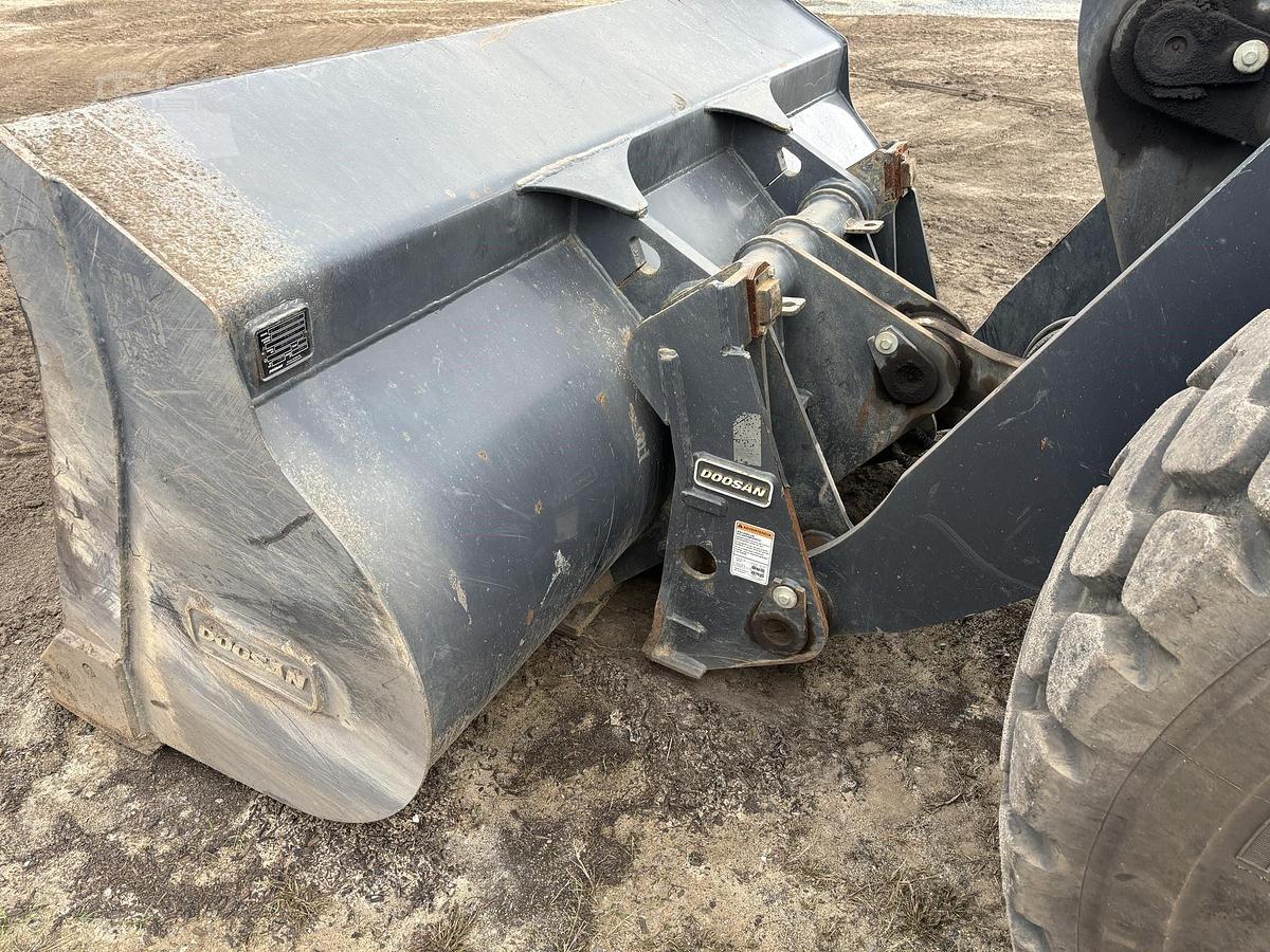 Used 2020 DOOSAN DL200-5