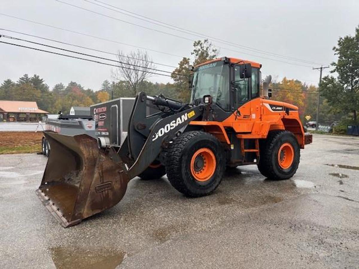 Used 2019 DOOSAN DL280-5