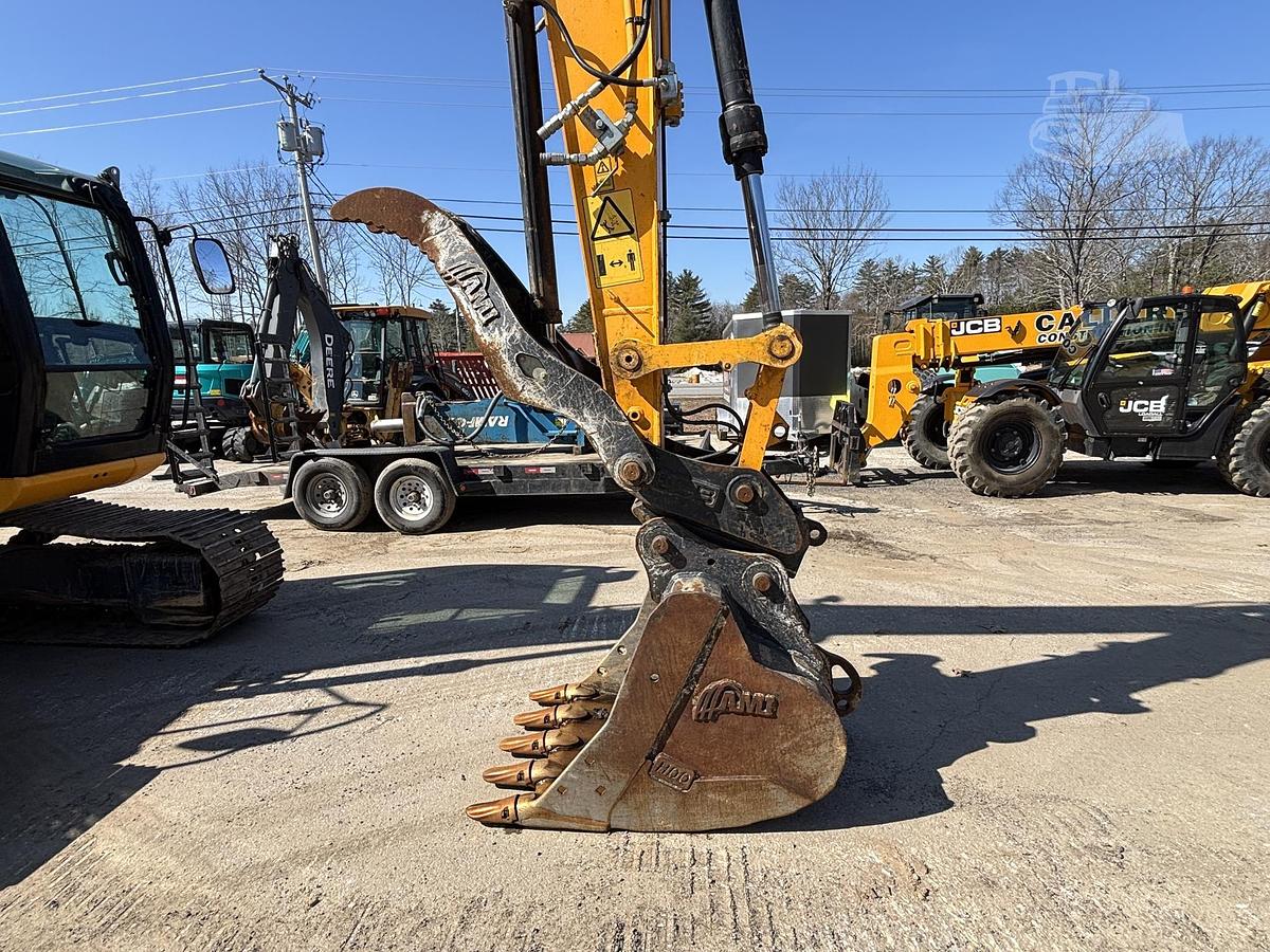 Used 2018 JCB JS131 LC