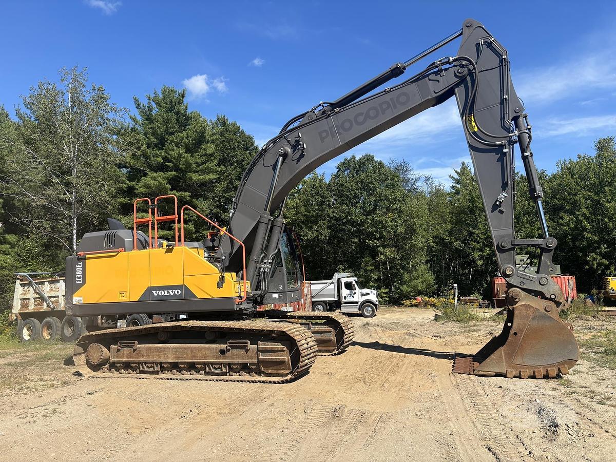 Used 2023 VOLVO EC380EL