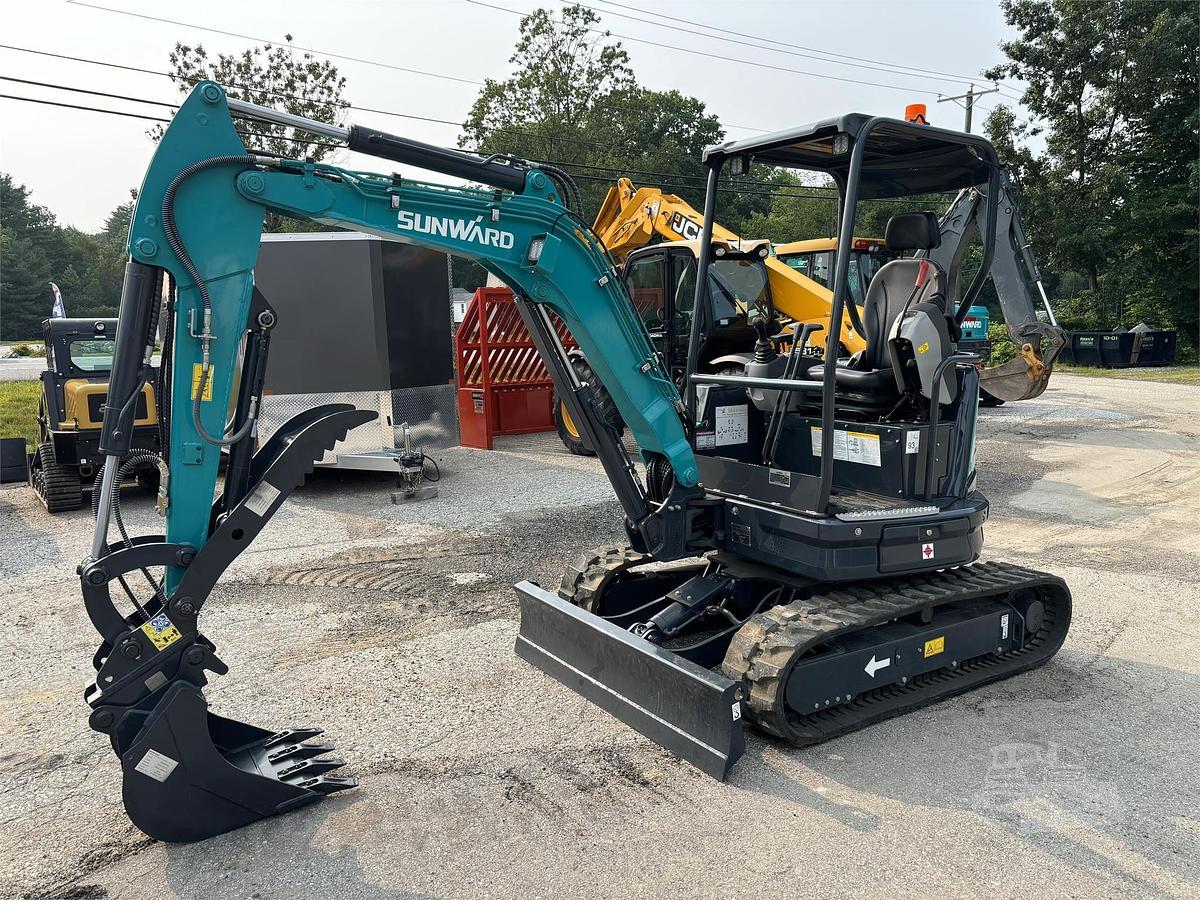 Used 2024 SUNWARD SWE25UF