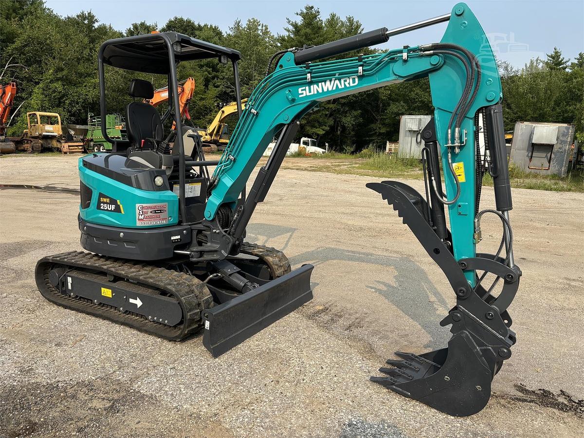 Used 2024 SUNWARD SWE25UF