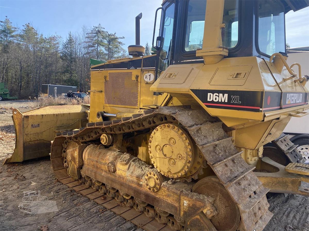 Used 2001 CATERPILLAR D6M XL
