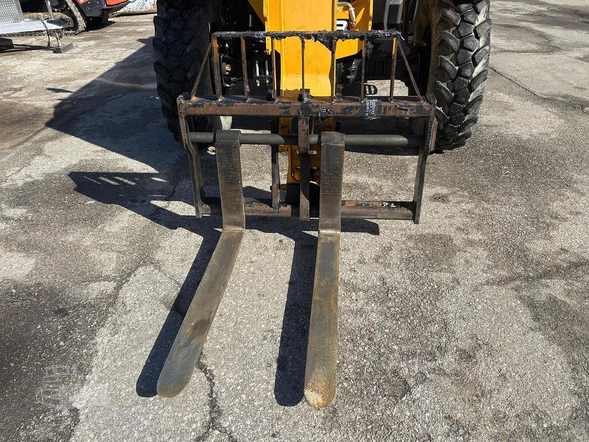 Used 2020 JCB 509-42