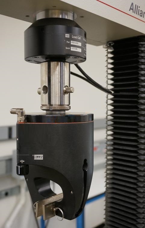 Used MTS  systems Corp Alliance RT/5 1120lbf (5KN) Testing Machine