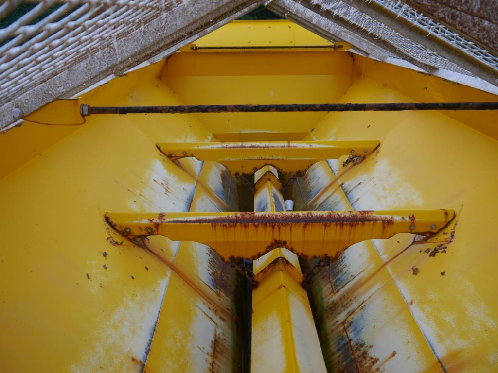 Used Econ Salt Spreader Body