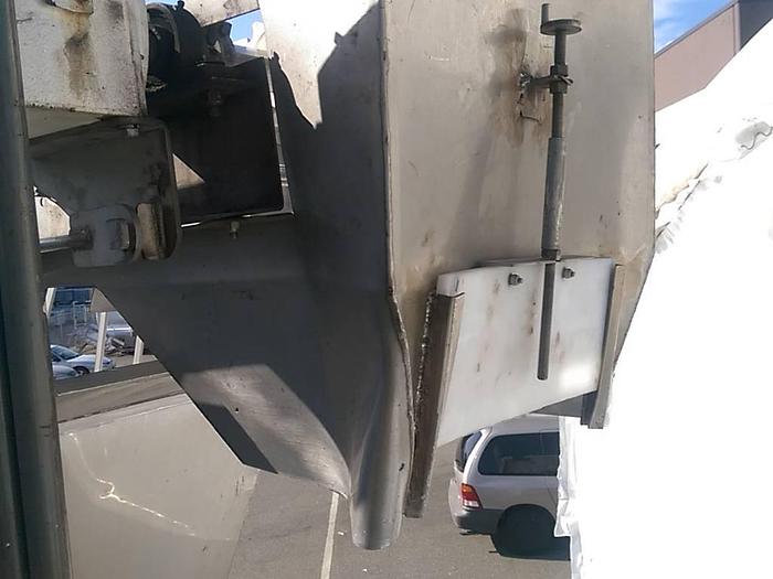 Used 15′ High Incline Conveyor