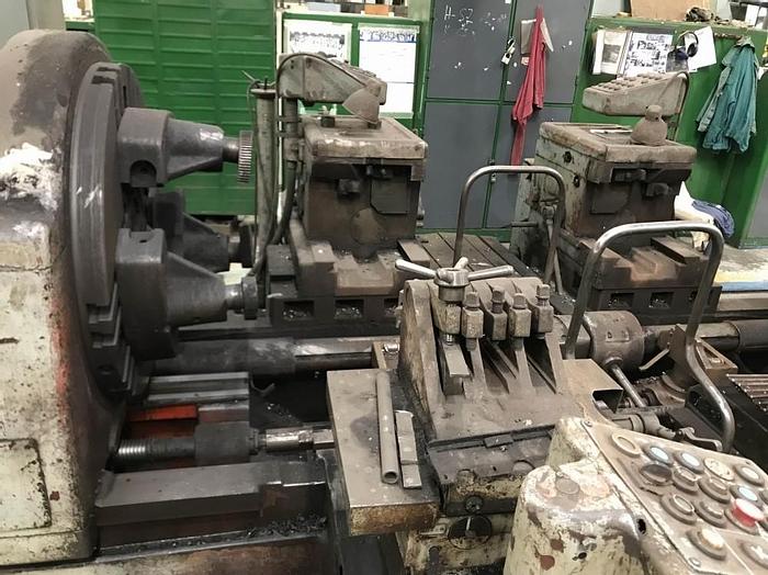 Used 1967 RAFAMET UBB 112 Double-support Lathe for Wheel set turning