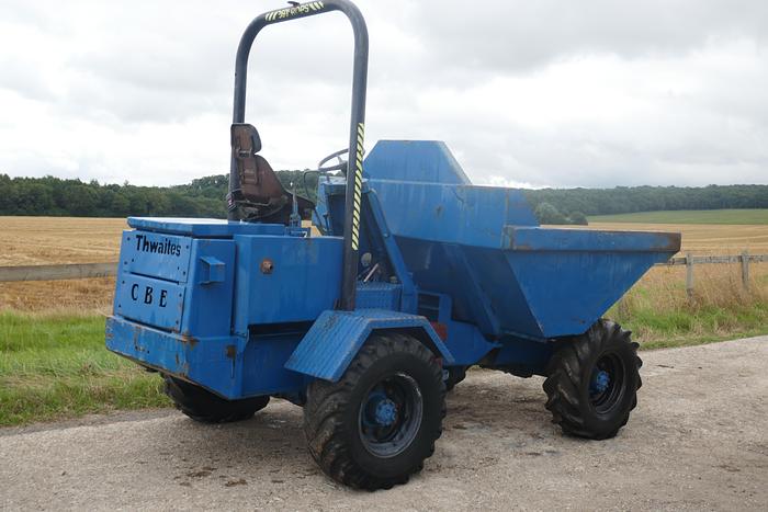 Used 2004 THWAITES 5 TONNE