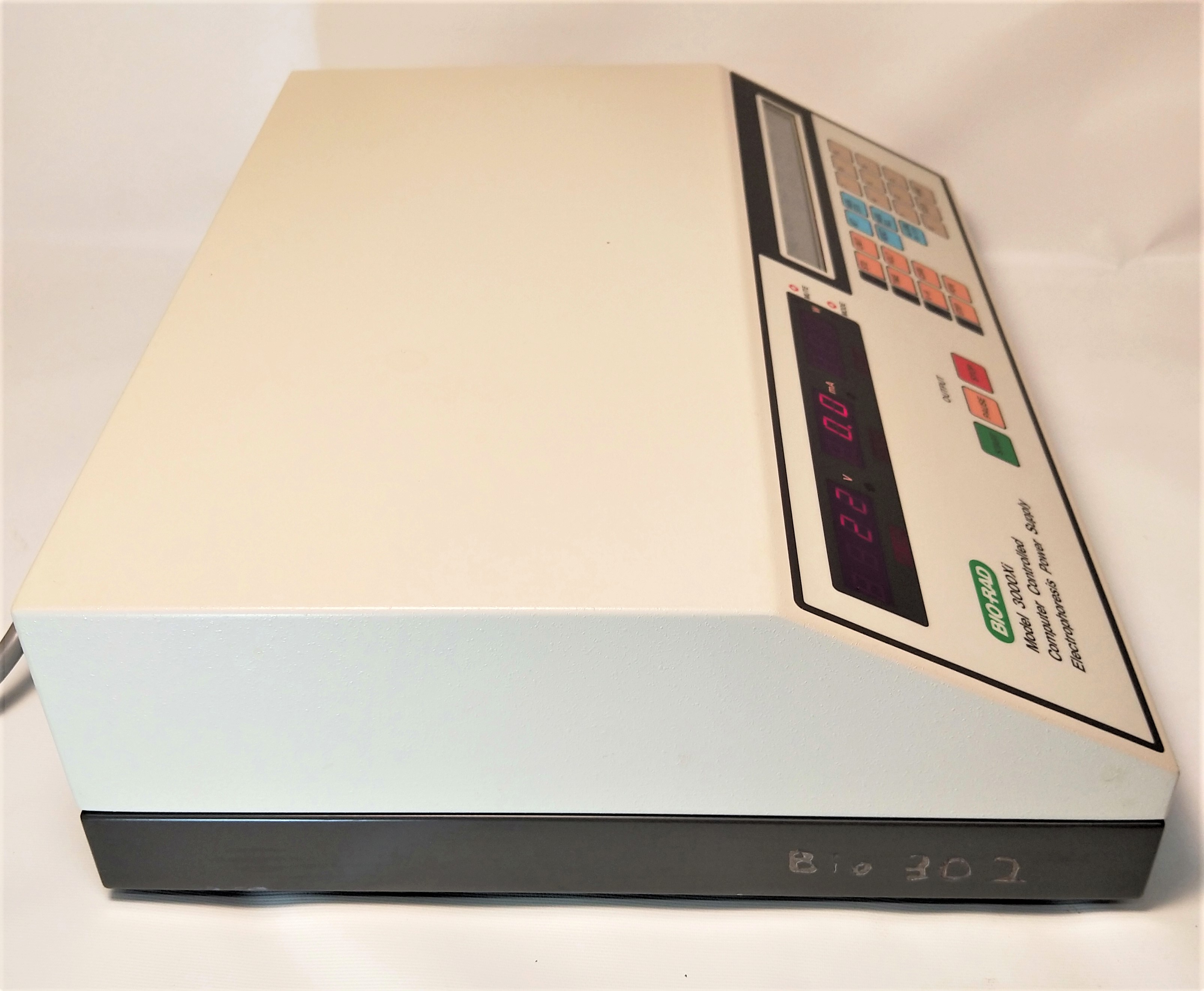 Used BioRad 3000Xi Electrophoresis Power Supply