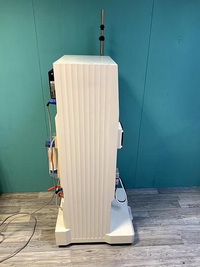 Used Fresenius Medical Care 4008E (Option: 4008H) Dialysegerät