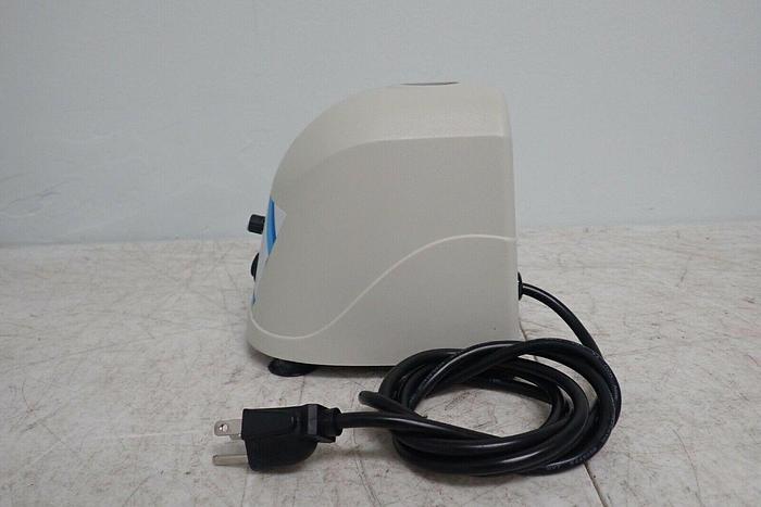 Used Benchmark Scientific BV1000 BenchMixer Vortex Mixer  700358314803