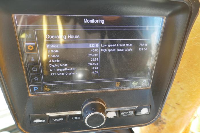 Used 2013 HYUNDAI ROBEX140 LC-9